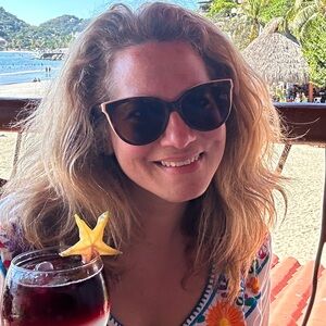 Meet your Posher, Amy